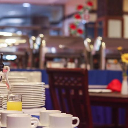 Taw Win Myanmar Hotel Mandalay Buitenkant foto