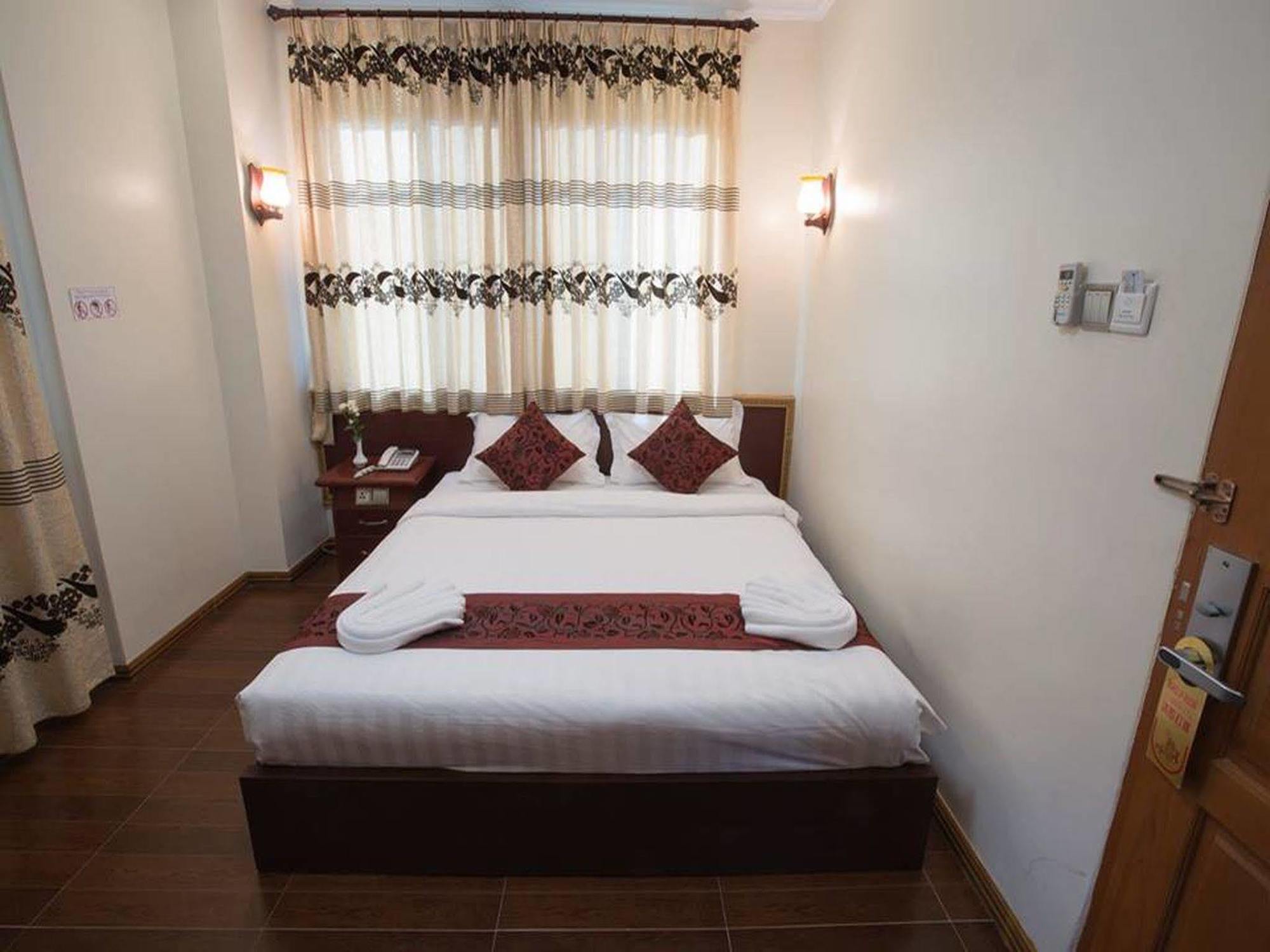 Taw Win Myanmar Hotel Mandalay Buitenkant foto