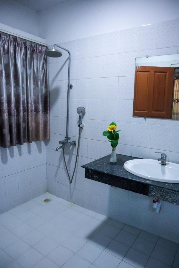 Taw Win Myanmar Hotel Mandalay Buitenkant foto
